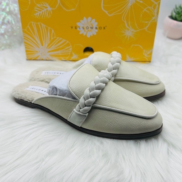 Yellow Box Shoes - YELLOW BOX Bliss Lined Mules size 8M
